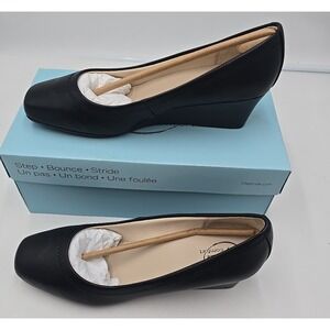Size 9.5 Life Stride Simply Comfort Groovy‎ Cowgirl Black Slip On Wedge Shoes